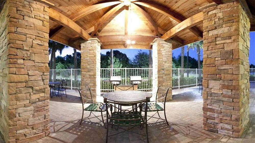 Staybridge Suites Tampa East- Brandon By Ihg Mango Buitenkant foto