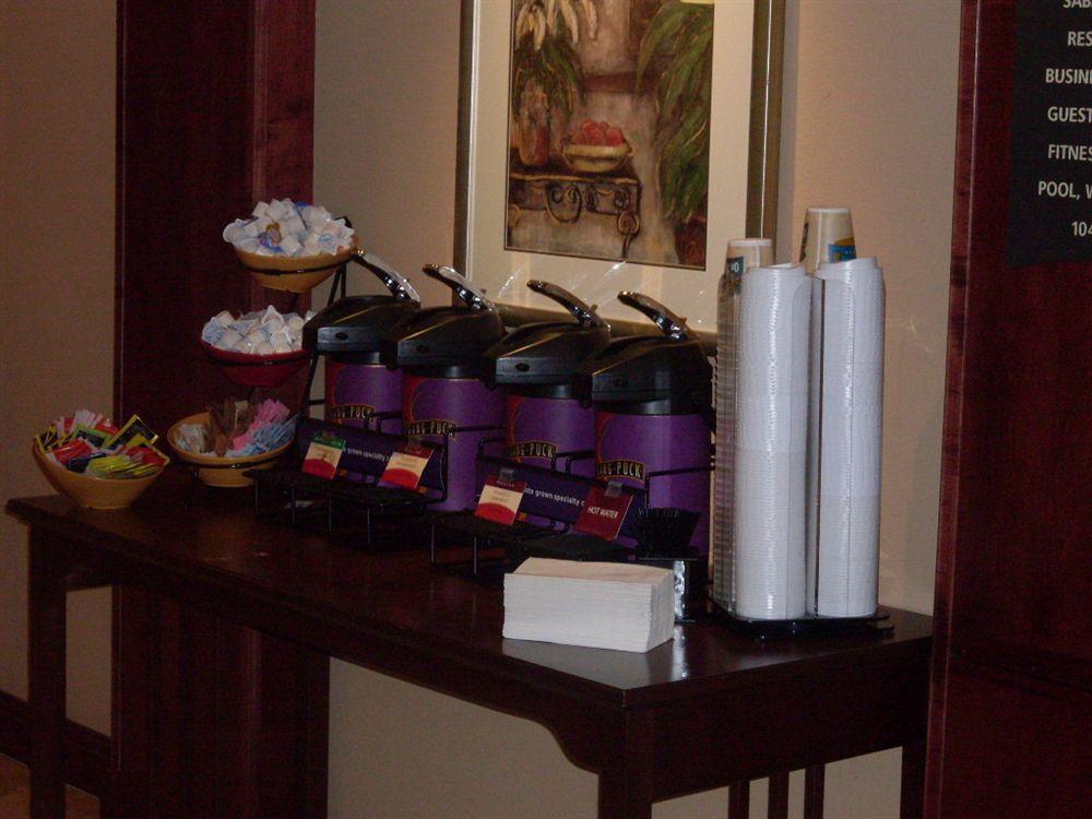 Staybridge Suites Tampa East- Brandon By Ihg Mango Buitenkant foto
