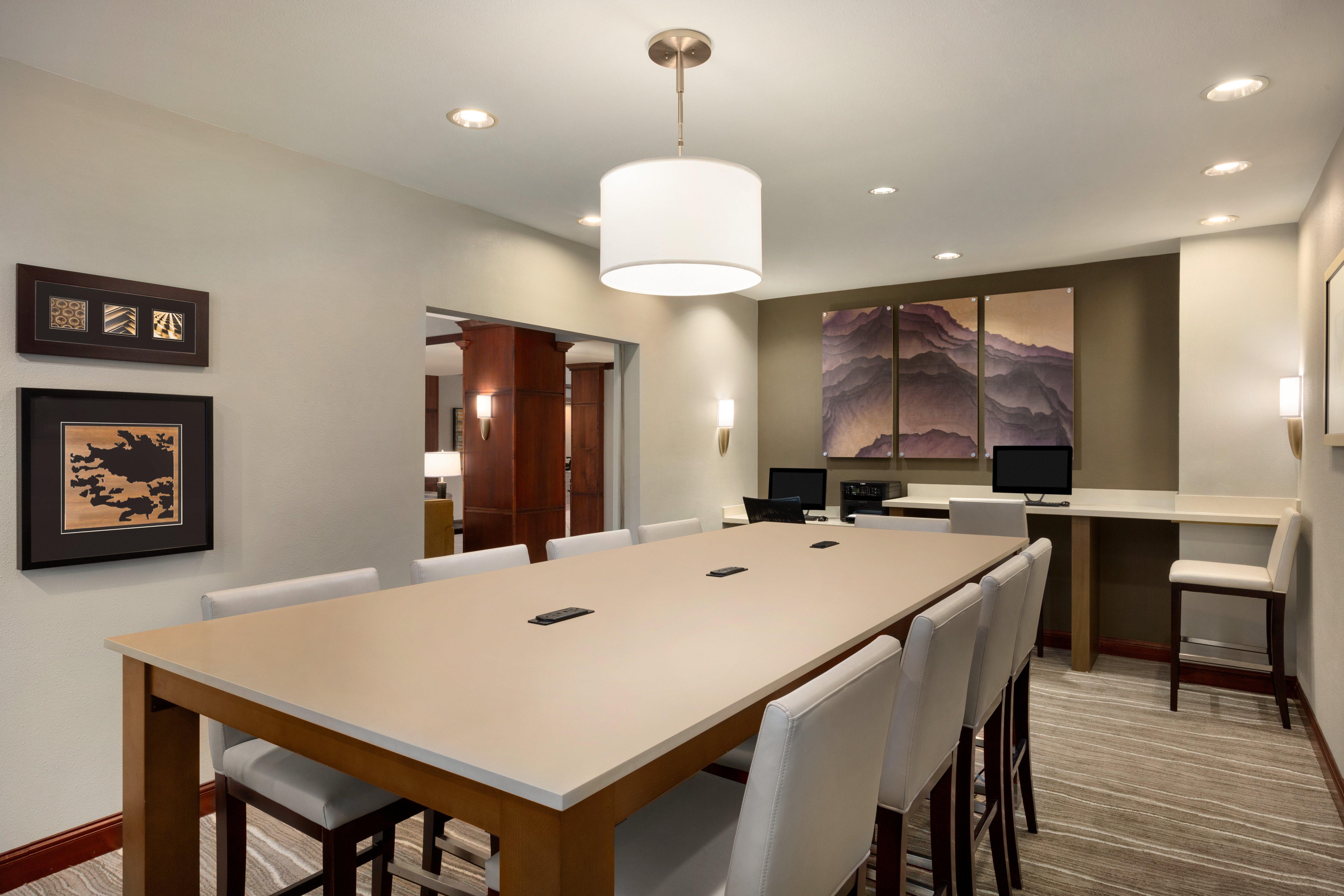 Staybridge Suites Tampa East- Brandon By Ihg Mango Buitenkant foto