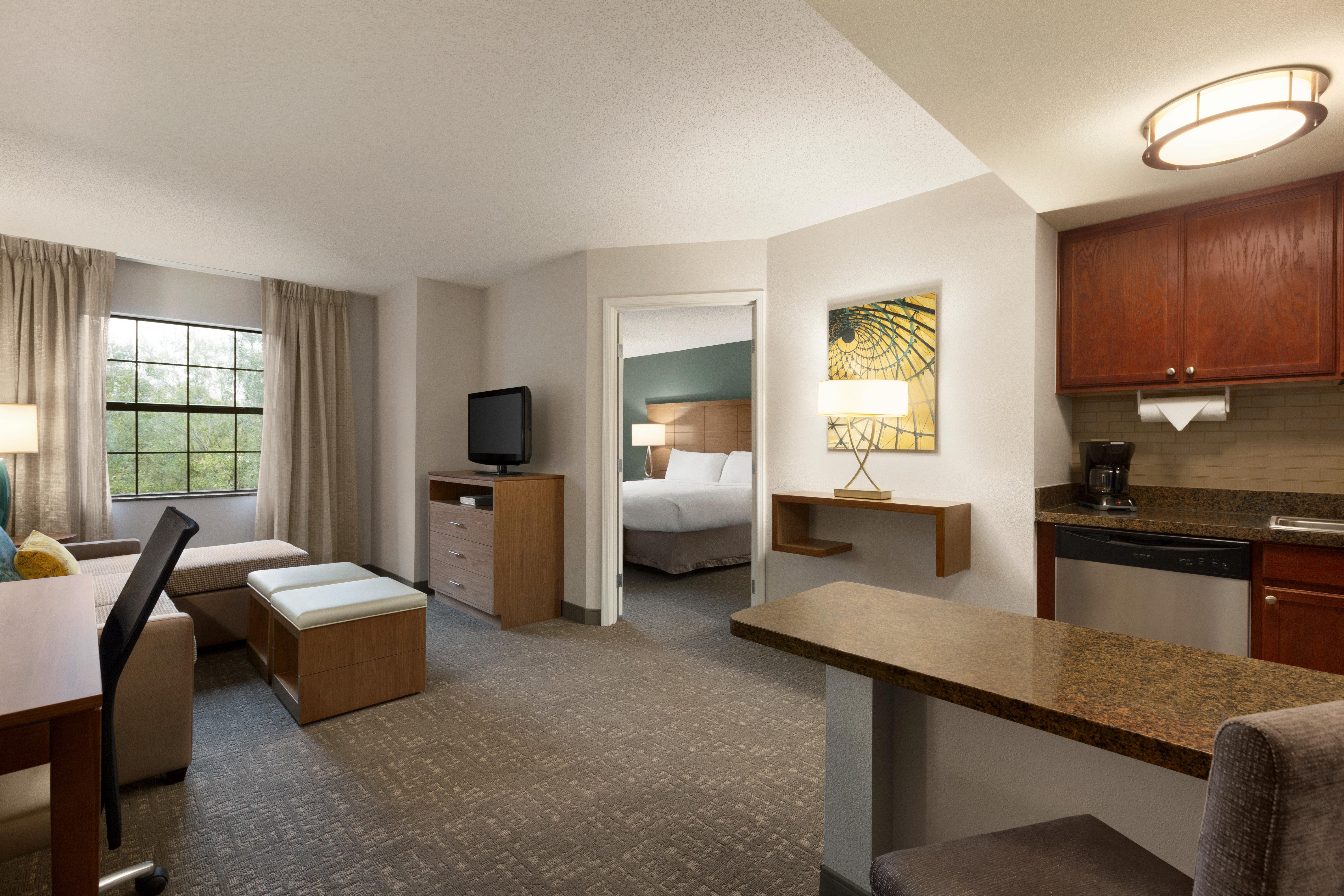 Staybridge Suites Tampa East- Brandon By Ihg Mango Buitenkant foto