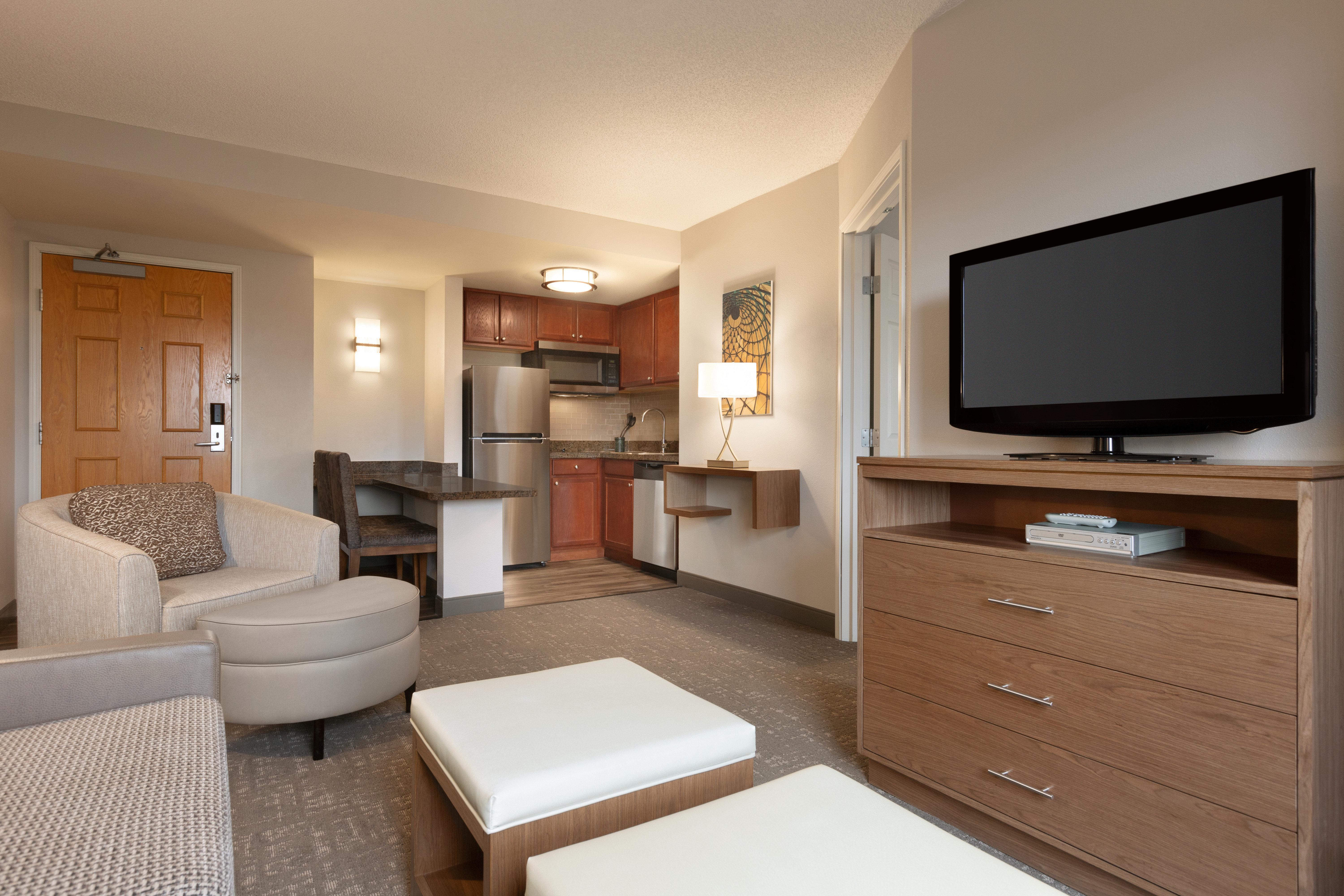 Staybridge Suites Tampa East- Brandon By Ihg Mango Buitenkant foto