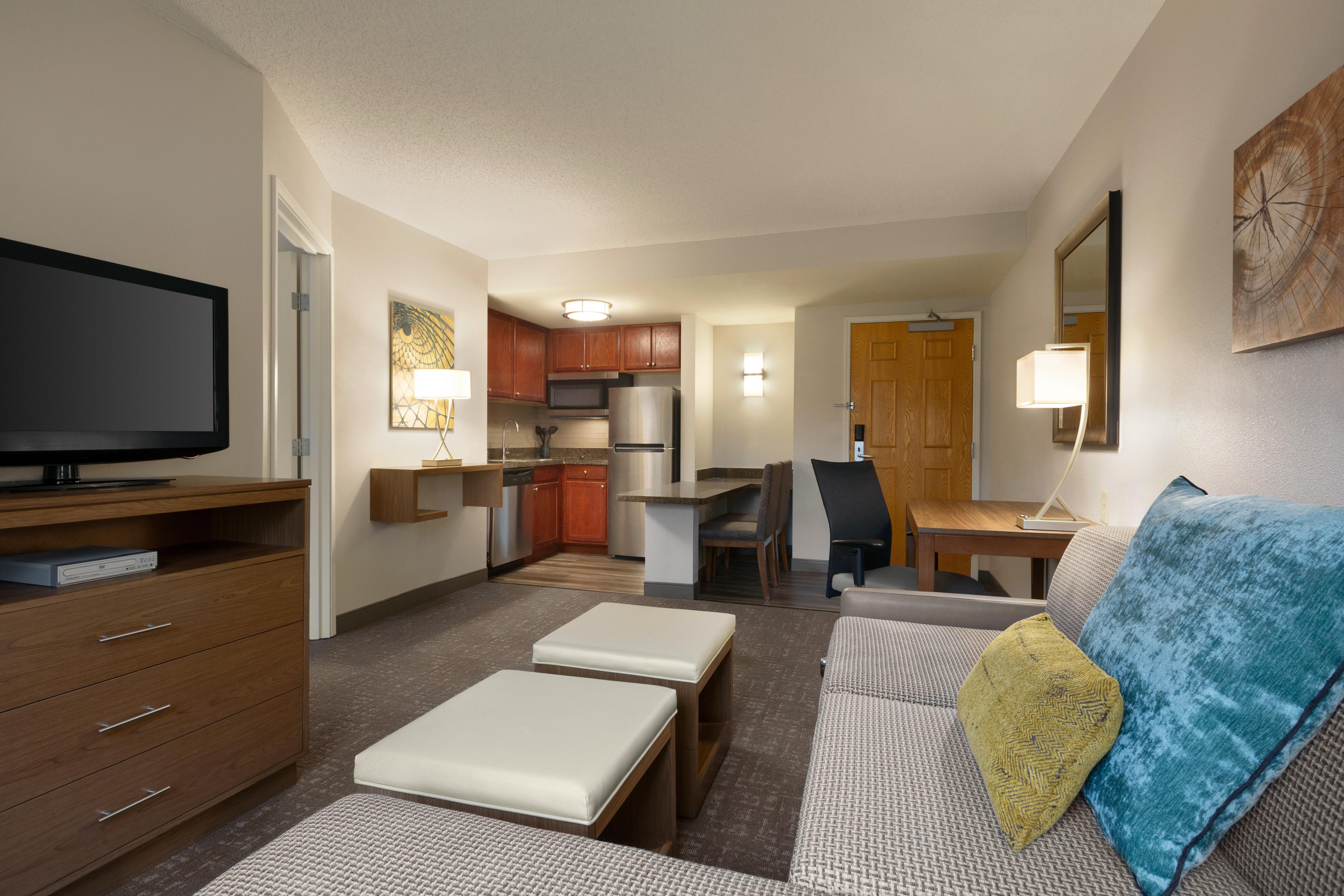 Staybridge Suites Tampa East- Brandon By Ihg Mango Buitenkant foto