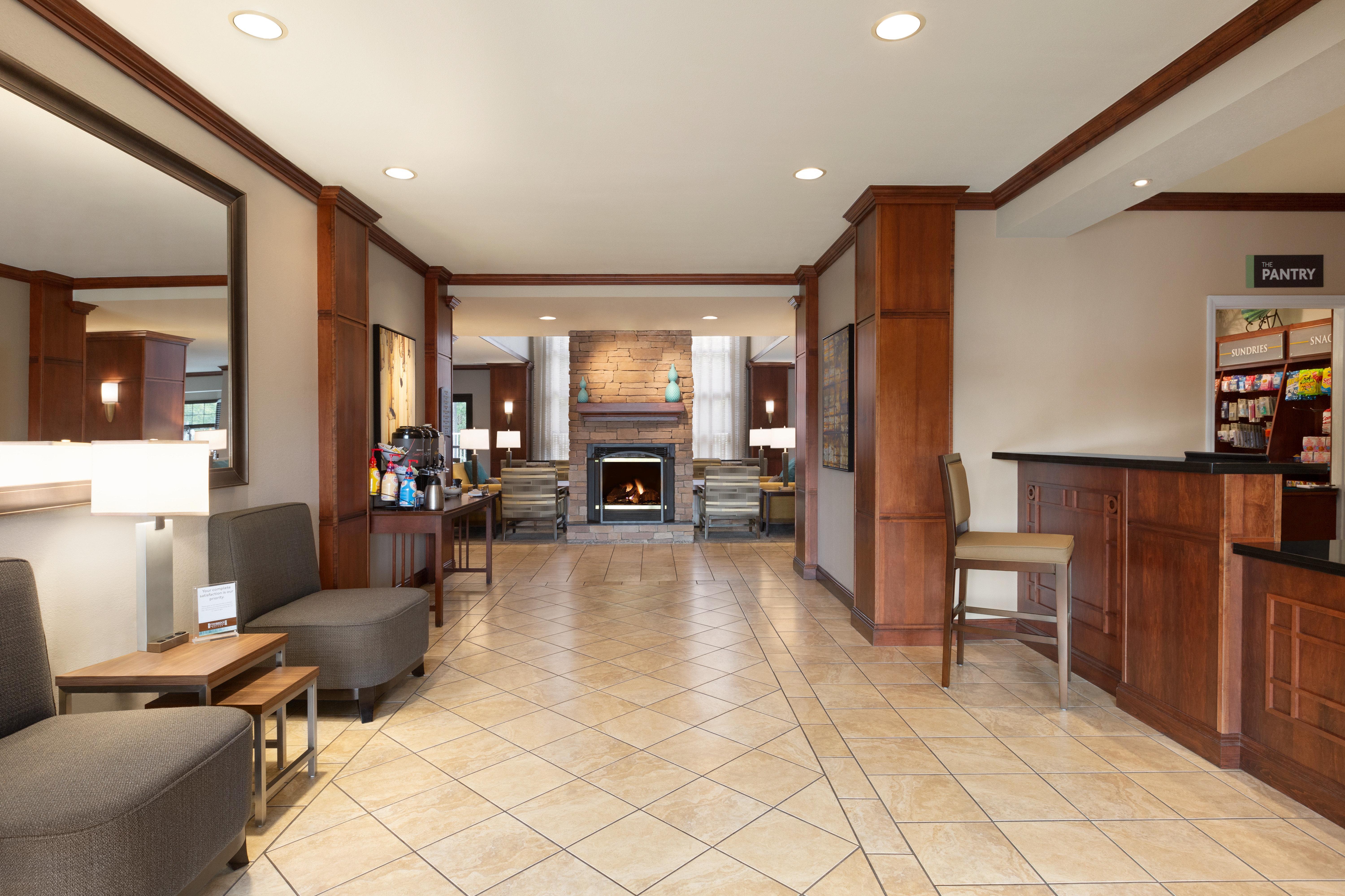 Staybridge Suites Tampa East- Brandon By Ihg Mango Buitenkant foto