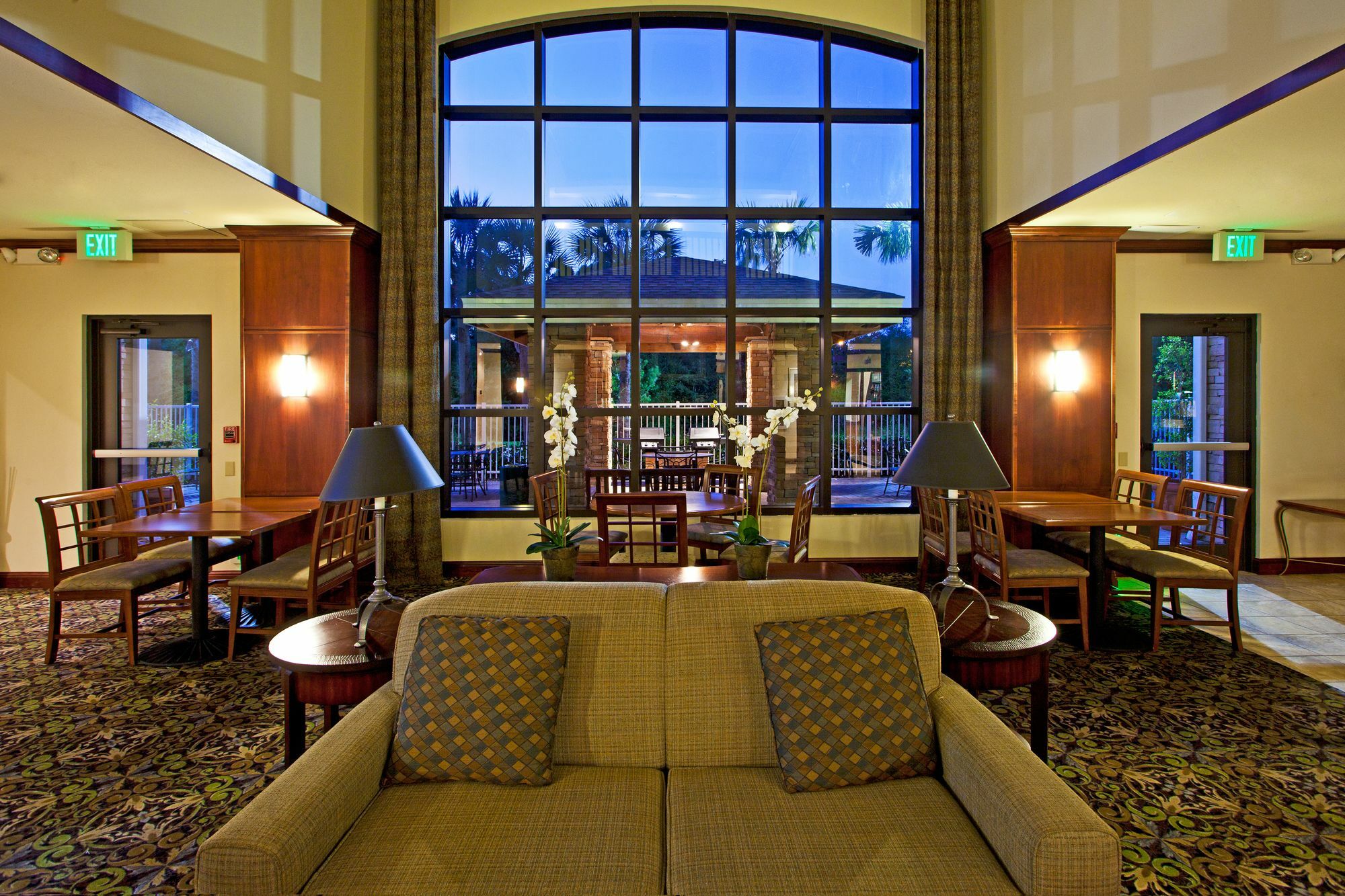 Staybridge Suites Tampa East- Brandon By Ihg Mango Buitenkant foto